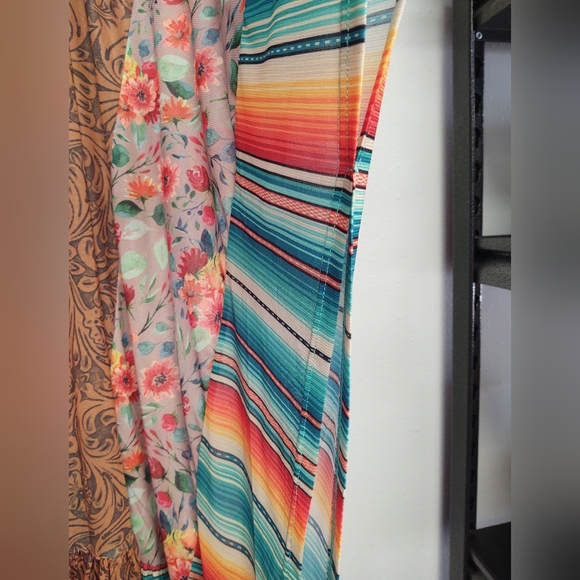 NWOT Crazy Train Kimono " Sun Daze" One Size - Picture 4 of 5